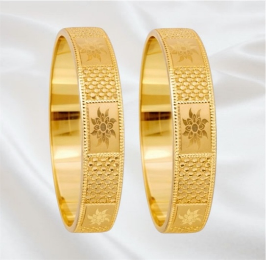 Minimalist Bangle